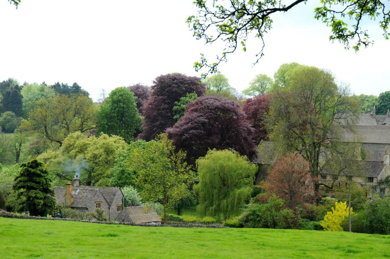 Buttercup Glamping Pod Hotell Cheltenham Eksteriør bilde