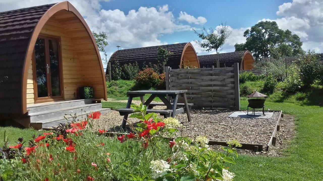 Buttercup Glamping Pod Hotell Cheltenham Eksteriør bilde